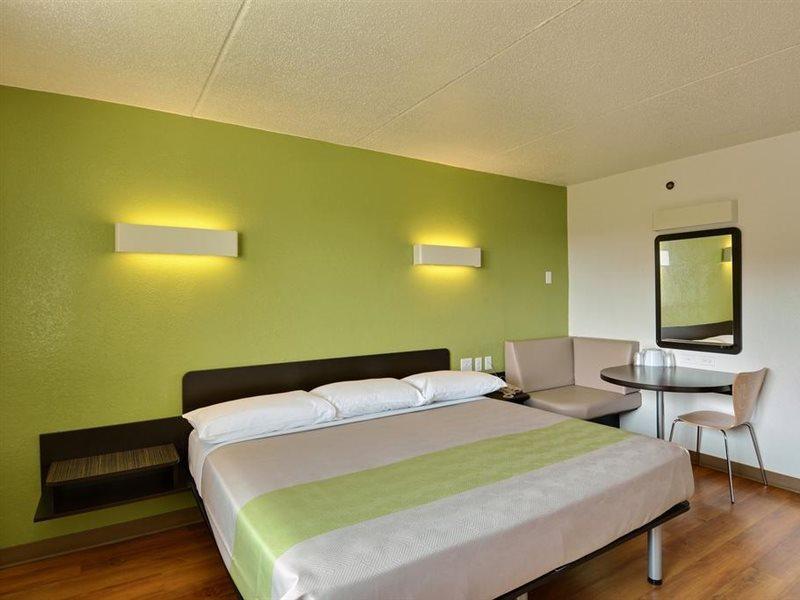 Motel 6-Danvers, Ma - Boston North Екстериор снимка