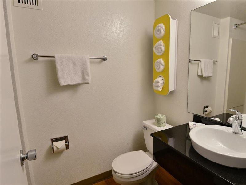 Motel 6-Danvers, Ma - Boston North Екстериор снимка