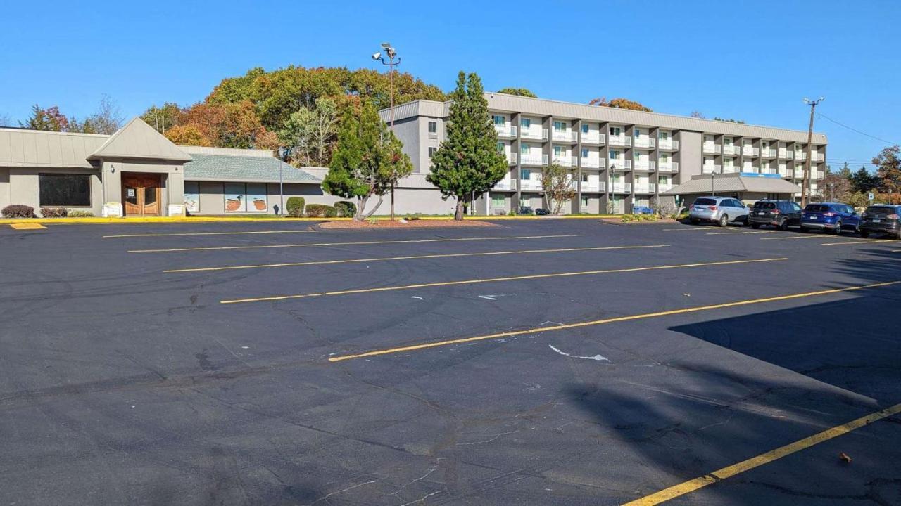 Motel 6-Danvers, Ma - Boston North Екстериор снимка