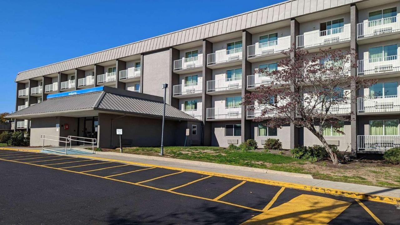 Motel 6-Danvers, Ma - Boston North Екстериор снимка