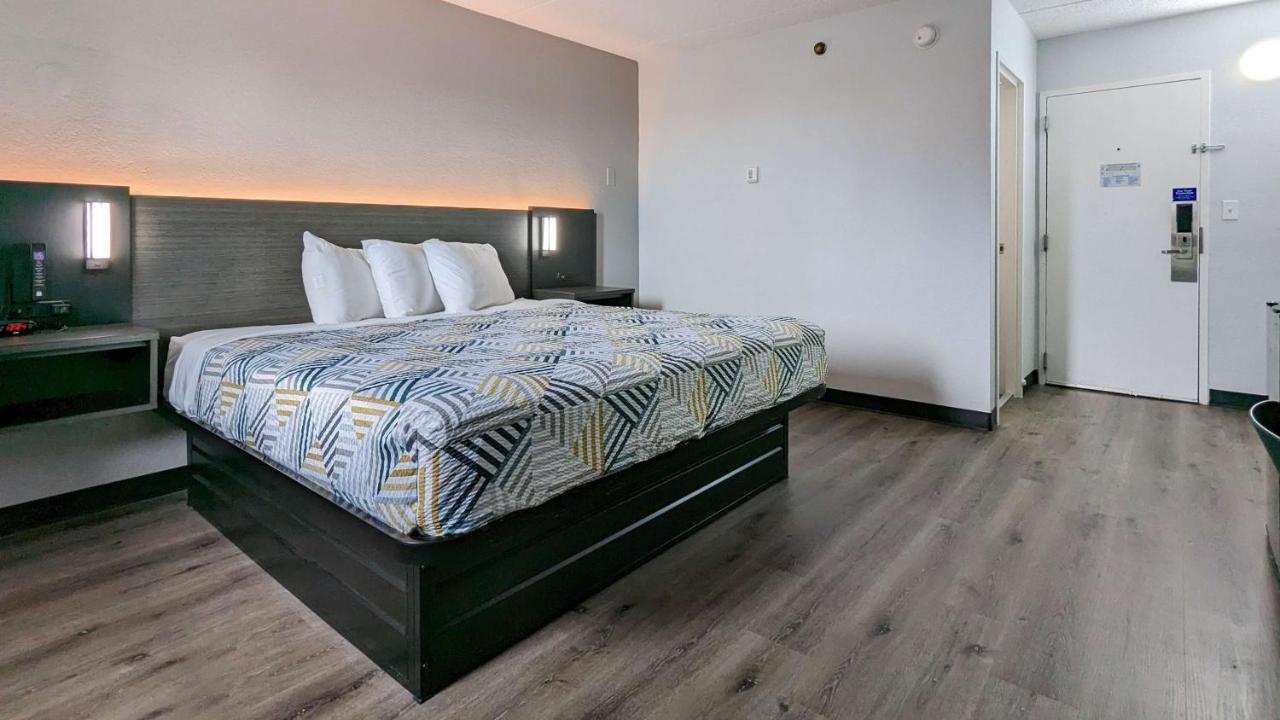 Motel 6-Danvers, Ma - Boston North Екстериор снимка