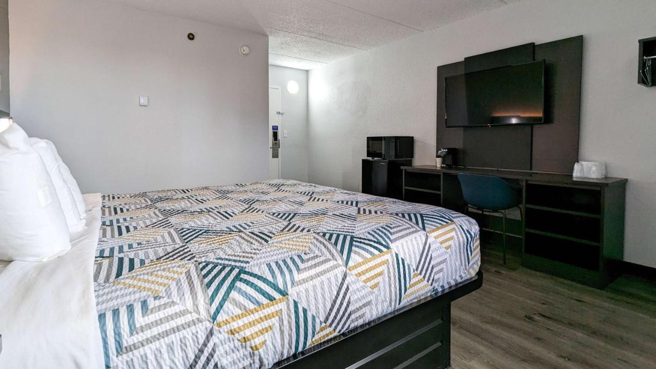 Motel 6-Danvers, Ma - Boston North Екстериор снимка