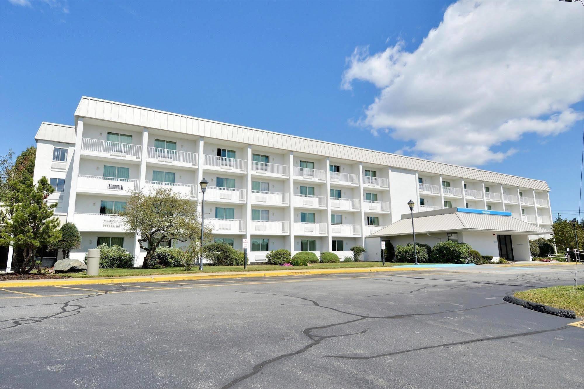Motel 6-Danvers, Ma - Boston North Екстериор снимка